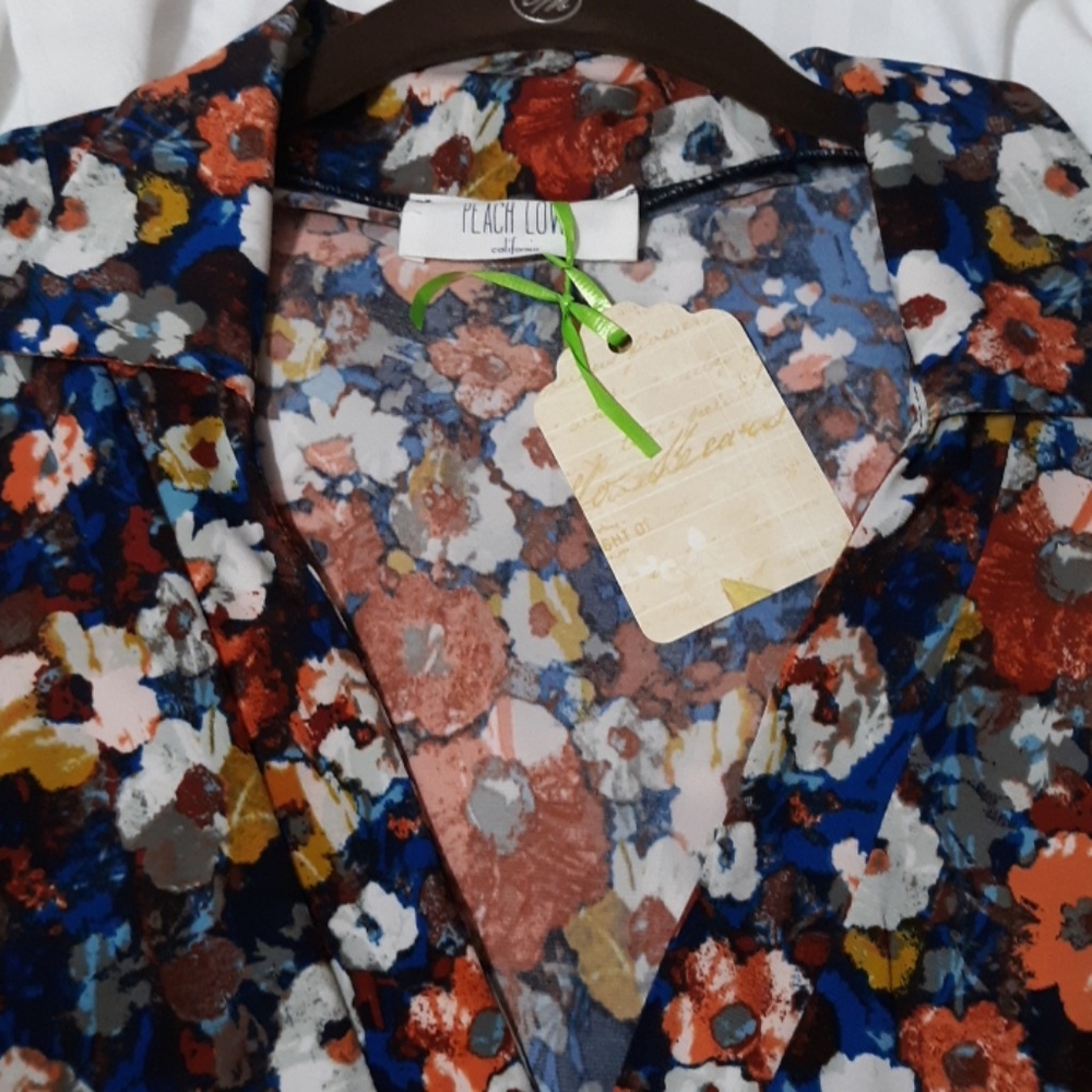 NWT Perfect fall dress- boutique wrap dress - Picture 2 of 4